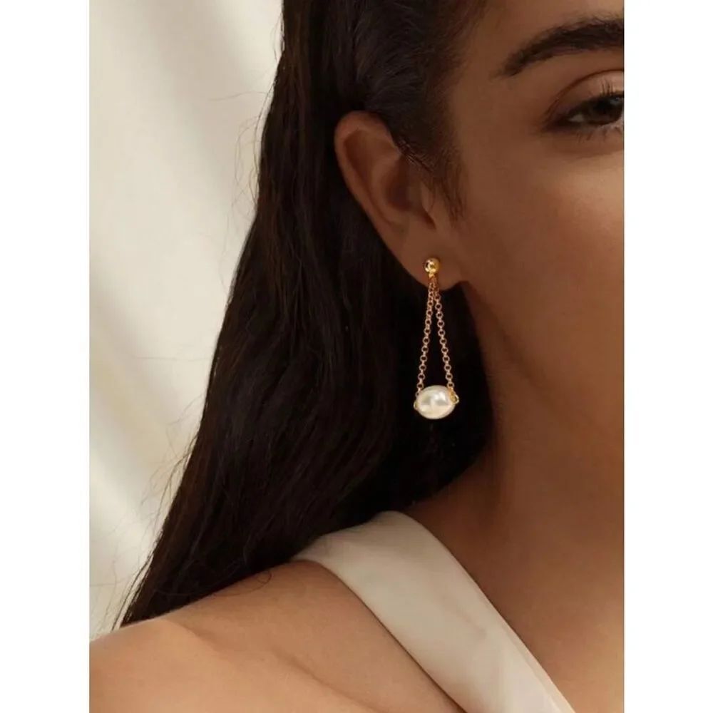 Pearl Drop Chain Earrings M1805